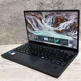 美品 LIFEBOOK U9311 軽量800g 第11世代i5搭載 爆速(ノートPC)