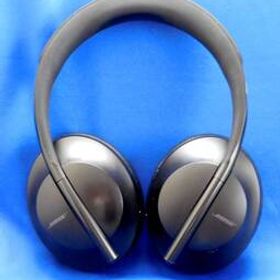 BOSE NOISE CANCELLING HEADPHONES 700 BLACK used 19800