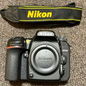 Nikon D7500 デジタル一眼レフカメラ 美品