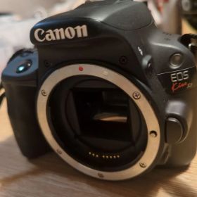 Canon EOS Kiss X7 デジタル一眼レフカメラ