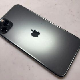 iPhone 11 Pro Max 256GB ミッドナイトグリーン