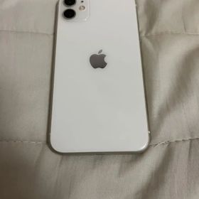 iPhone 11 ホワイト 本体 64GB