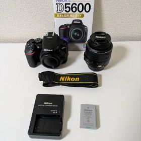 Nikon D5600 ＋レンズ S数1712回