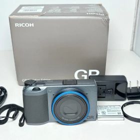メーカー保証残アリ 新品級 リコー GR IIIx Urban Edition