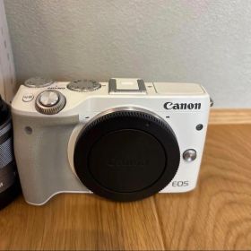 Canon EOS M3ミラーレス一眼