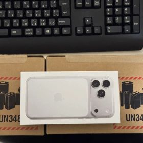 新品・未開封iPhone17 Pro 256GB シルバー 国内SIMフリー