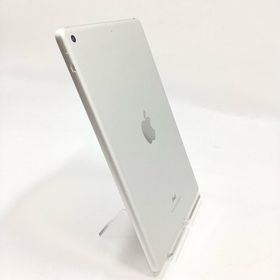 アップル(Apple)の【全額返金保証】【最速発送】Apple iPad 第6世代 32GB シルバー Wi-Fi 美品 動作確認済(タブレット)