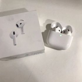 AirPods 4 本体 ホワイト
