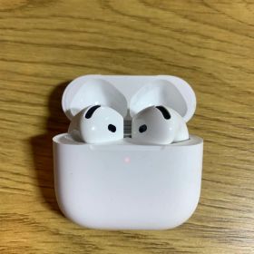 Apple AirPods 第4世代 ANC ノイズキャンセリング付き