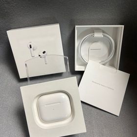 美品 国内版 AirPods 第3世代 MacSafe Charging Case MME73J/A