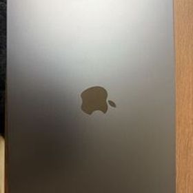 【極美品】MacBook Air 13.6インチ M3 16GB/256GB 2024年モデル スペースグレイ 箱・付属品完備 保護カバー＆フィルム付 バッテリー28回