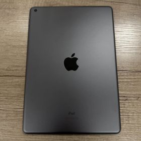 【美品】iPad 第8世代 32GB Wi-Fiモデル