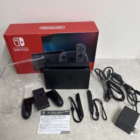 【現状品】 Nintendo Switch 本体・Joy-conなし
