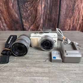 OLYMPUS オリンパス PEN Lite E-PL7 レンズキット