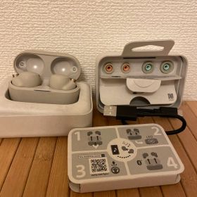 SONY ワイヤレスイヤホン WF-1000XM4 プラチナシルバー