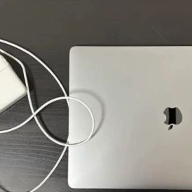 【15インチ】MacBook Pro 2016 16GB 512GB