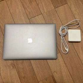MacBook Pro 2016 スペースグレイ 15インチ