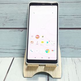 富士通 docomo arrows Be4 F-41A ホワイト 035