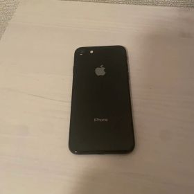 iPhone8 本体 64G
