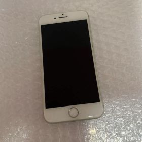 iPhone 8 Silver 64 GB SIMフリー （バッテリ容量81%）