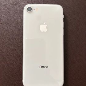 Apple iPhone 8 64GB シルバー SIMフリー