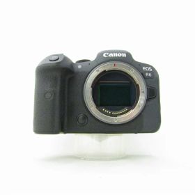 【中古】キヤノン EOS R6 ボデイ ランク：B「カメラのナニワ 神戸元町店在庫」【デジタル一眼】商品コード：2221140384623