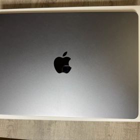 MacBookAir2024 M3 13インチ16GB/256GBスペースグレー