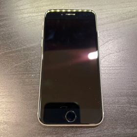 【美品・SIMフリー】iPhone SE 第3世代 64GB スターライト