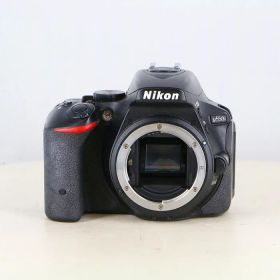 【中古】(ニコン) Nikon D5500 ボディ ブラック