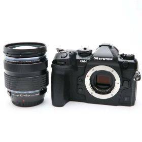 【中古】 《新同品》 OM SYSTEM OM-1 Mark II 12-40mm F2.8 PRO II レンズキット [ デジタルカメラ ]