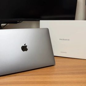 【特別価格】MacBook Air 13.3inch M1スペースグレイ