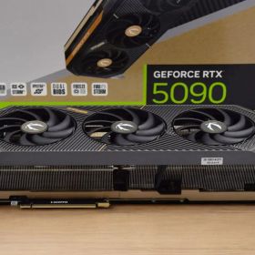 ZOTAC GAMING GeForce RTX5090 SOLID 32GB