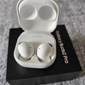 新品、未使用 Galaxy Buds2 Pro ホワイト