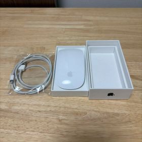 Apple Magic Mouse 2ホワイト 本体とLightningケーブル