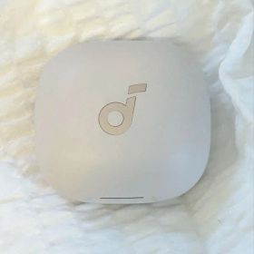 Anker Soundcore P40i オフホワイトノイズキャンセリング