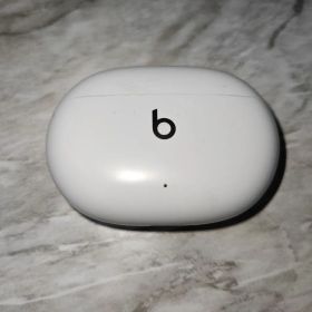 Beats Studio Buds