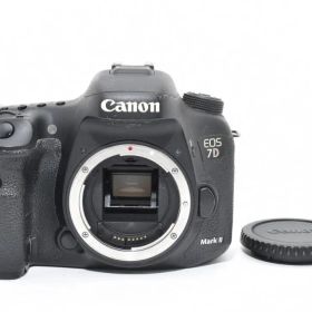 ★良品★ キヤノン CANON EOS 7D Mark II