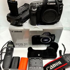 美品 Canon EOS 5D Mark IV（5dmarkiv）+BG-E20