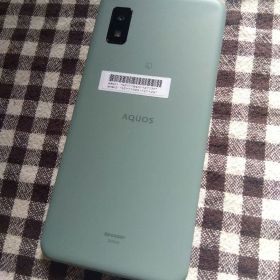 AQUOS wish SHG06 (新品、未使用)