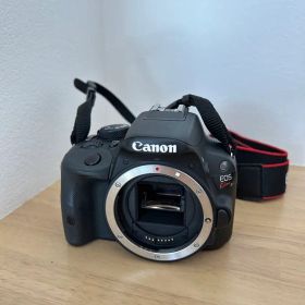 Canon EOS Kiss X7 一眼レフ カメラ