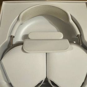 AirPods Max シルバー