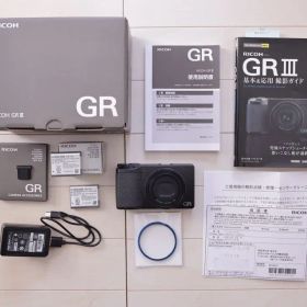 RICOH GR III コンパクトデジタルカメラ