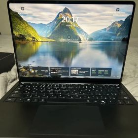 Microsoft Surface Laptop（第7世代）13.8型