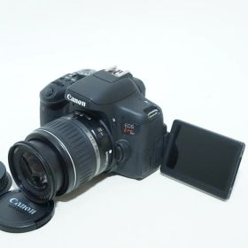 スマホ転送・自撮りができる★キャノン EOS kissx8iレンズセット