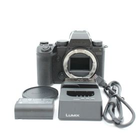 ショット数18019回。★美品★ PANASONIC パナソニック LUMIX DC-S5M2X ボディ