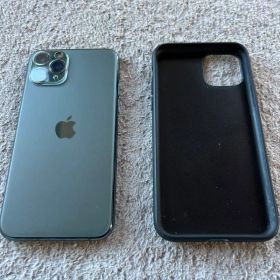 Apple iPhone 11 Pro SIMフリー 保護ケース付き