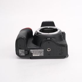 ニコン(Nikon)の【中古】(ニコン) Nikon D5600 ボディ(コンパクトデジタルカメラ)