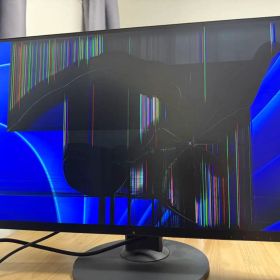 FlexScan EV2780 ジャンク 液晶割れ