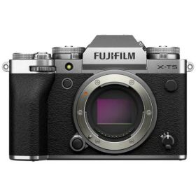 【ポイント10倍】 富士フイルム デジタル一眼カメラ FUJIFILM X-T5 ボディ 日英2言語設定モデル [シルバー] [タイプ：ミラーレス 画素数：4020万画素(有効画素) 撮像素子：APS-C/23.5mm×15.7mm/CMOS5HR 重量：476g] 【P10倍】