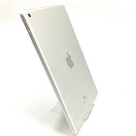 アップル(Apple)の【全額返金保証】【最速発送】Apple iPad 第6世代 32GB シルバー Wi-Fi 動作確認済(タブレット)